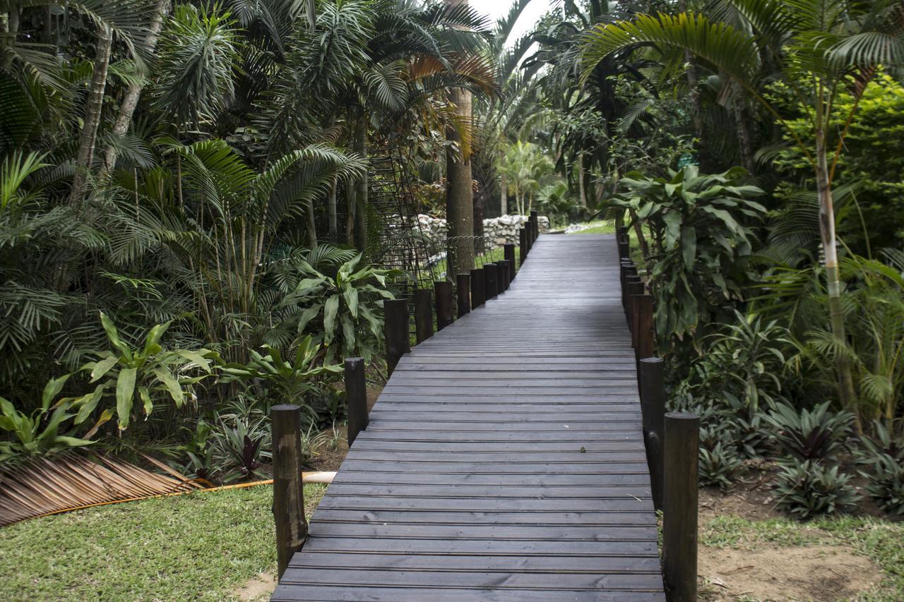 Avalone Guest House St. Lucia Exterior photo